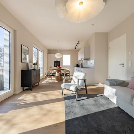 Ferienwohnung Strom Acht - Modern Frisch Inkl Stellplatz, Balkon - 200M Zum Alten Strom Росток Екстер'єр фото