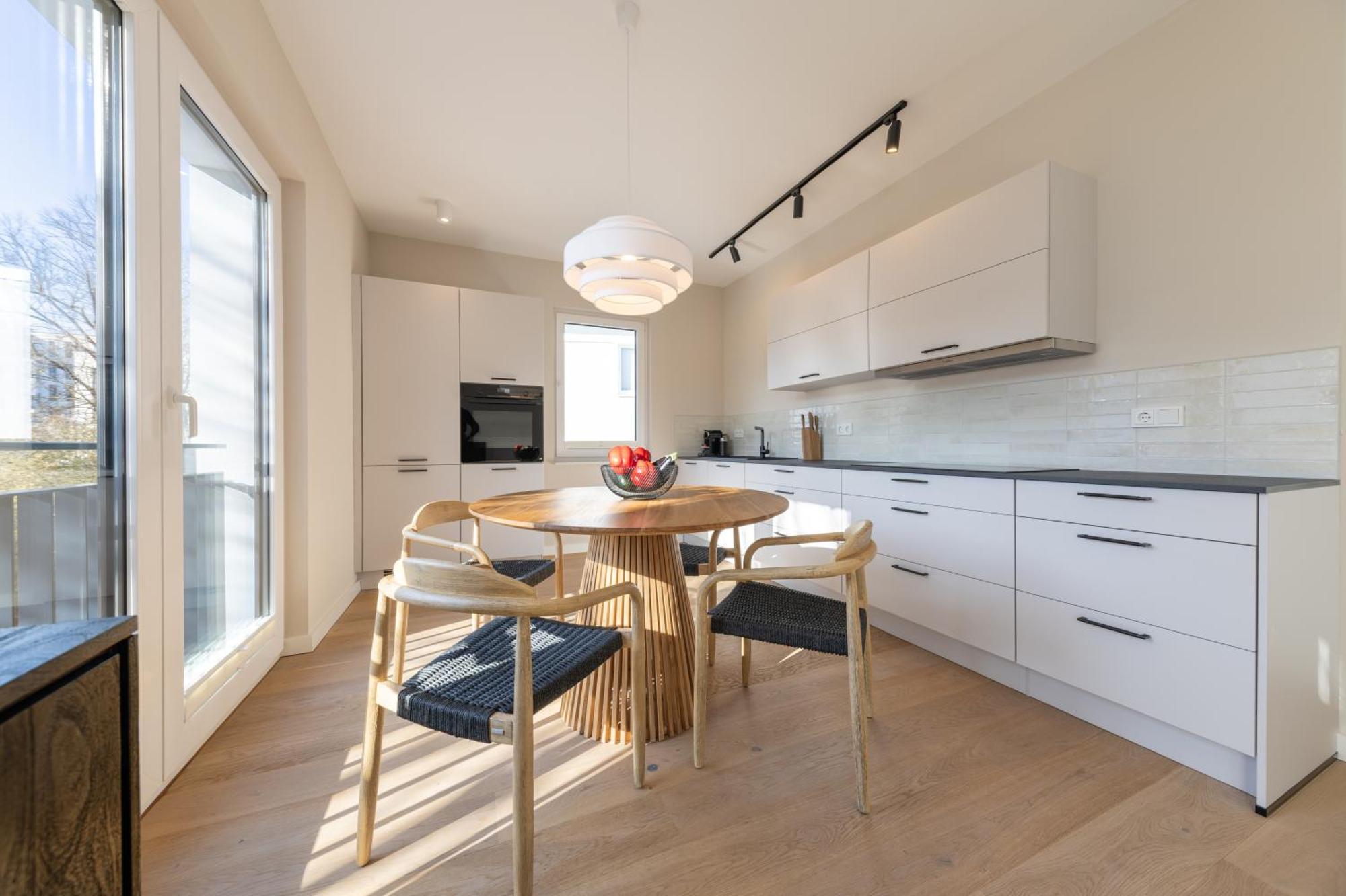 Ferienwohnung Strom Acht - Modern Frisch Inkl Stellplatz, Balkon - 200M Zum Alten Strom Росток Екстер'єр фото